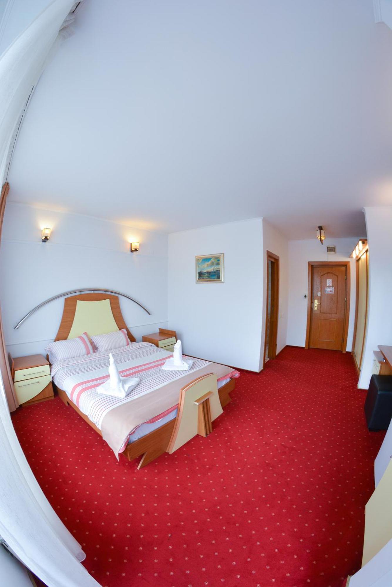 Pensiune Valentina Hotel Ramnicu Valcea Ngoại thất bức ảnh