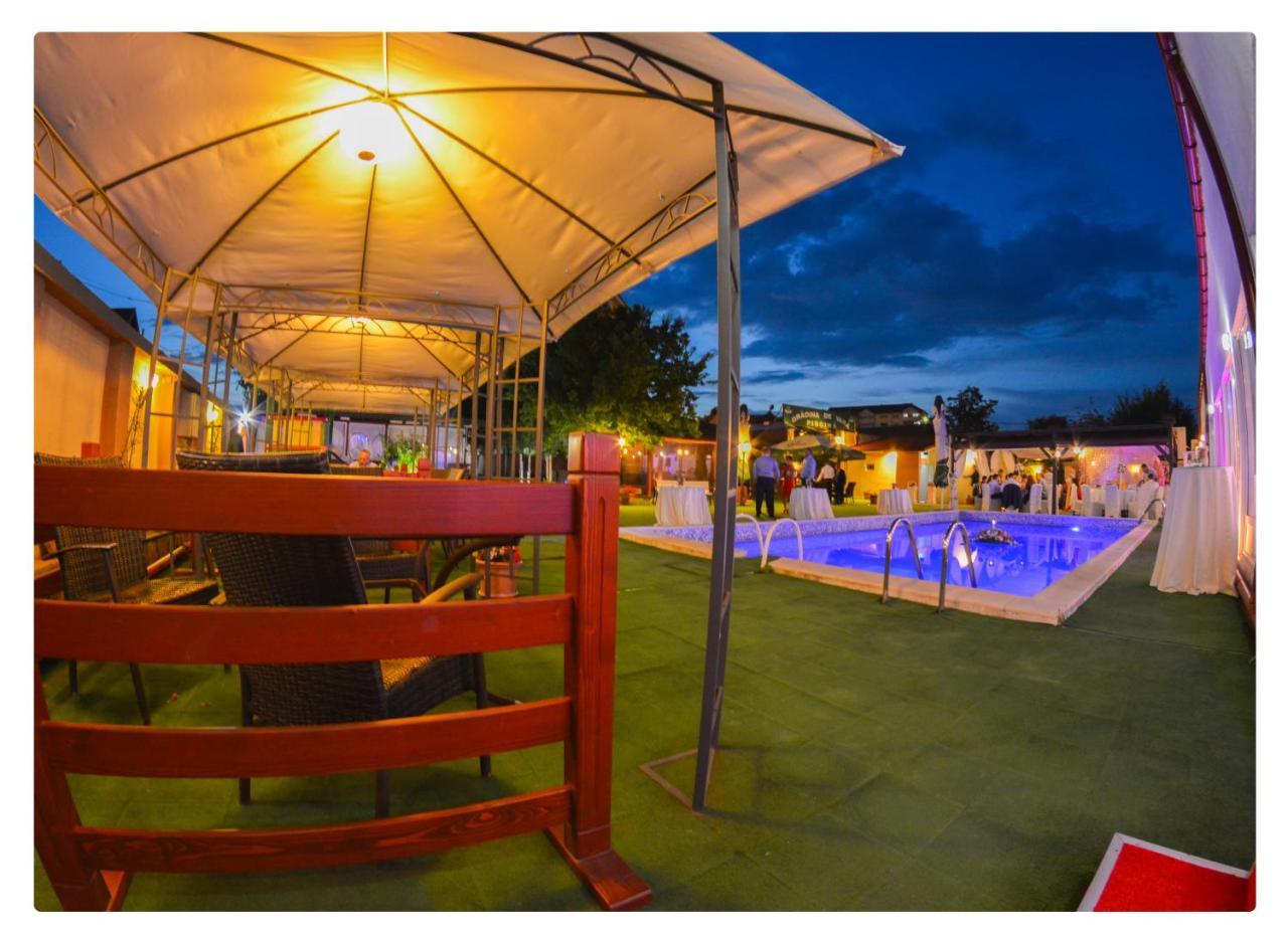 Pensiune Valentina Hotel Ramnicu Valcea Ngoại thất bức ảnh
